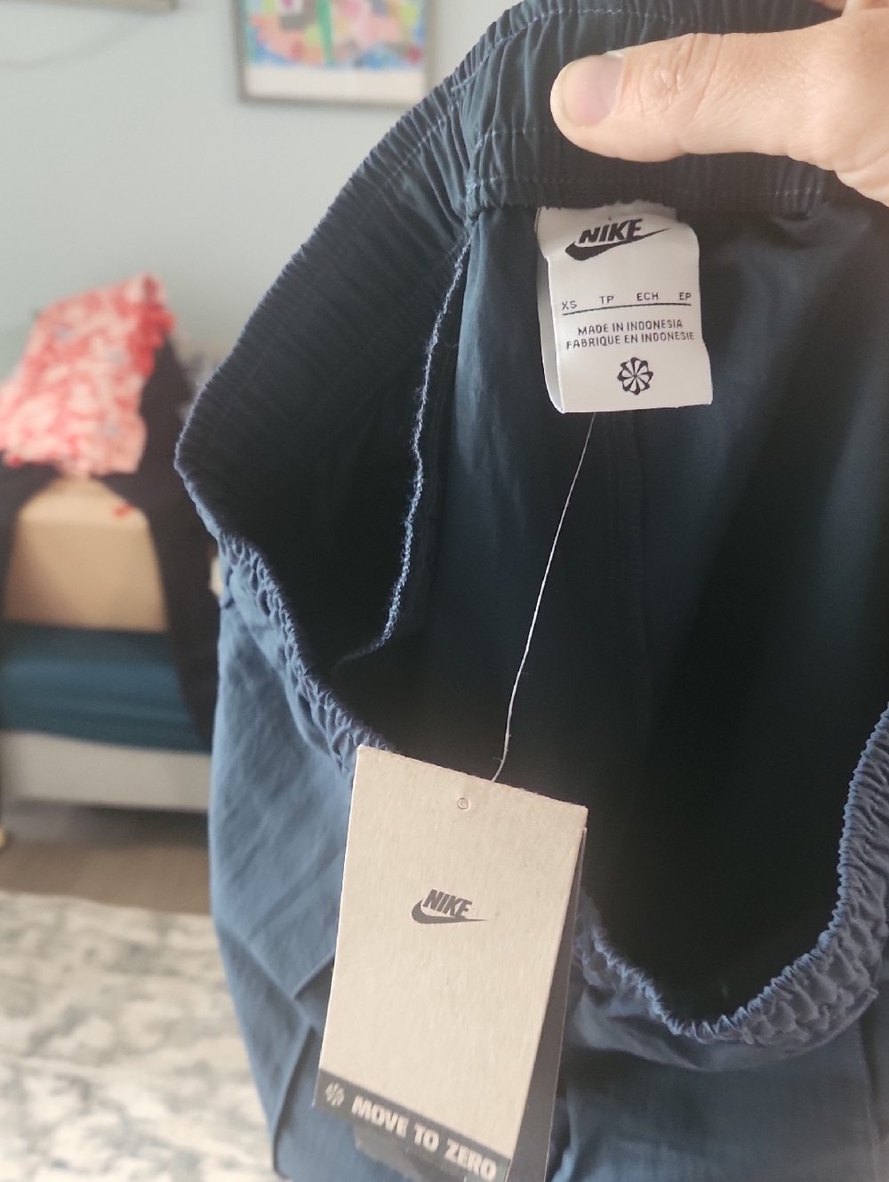 Nike Navy Wide-Leg Athletic Pants NWT - Picture 4 of 5